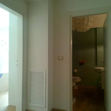 Relais Lezard شقة Colà